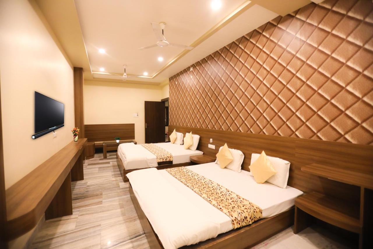 Hotel Vishwanath Varanasi Exterior photo