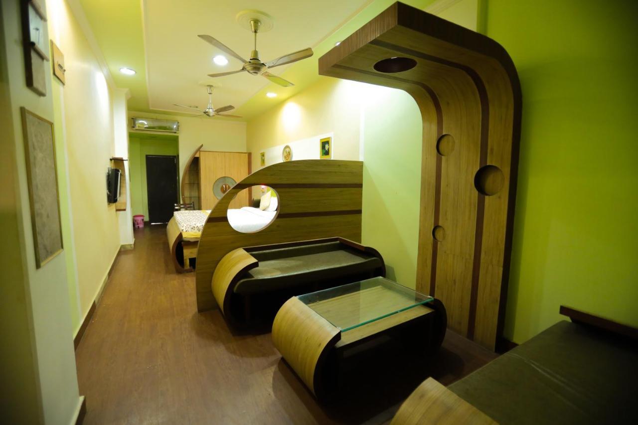 Hotel Vishwanath Varanasi Exterior photo