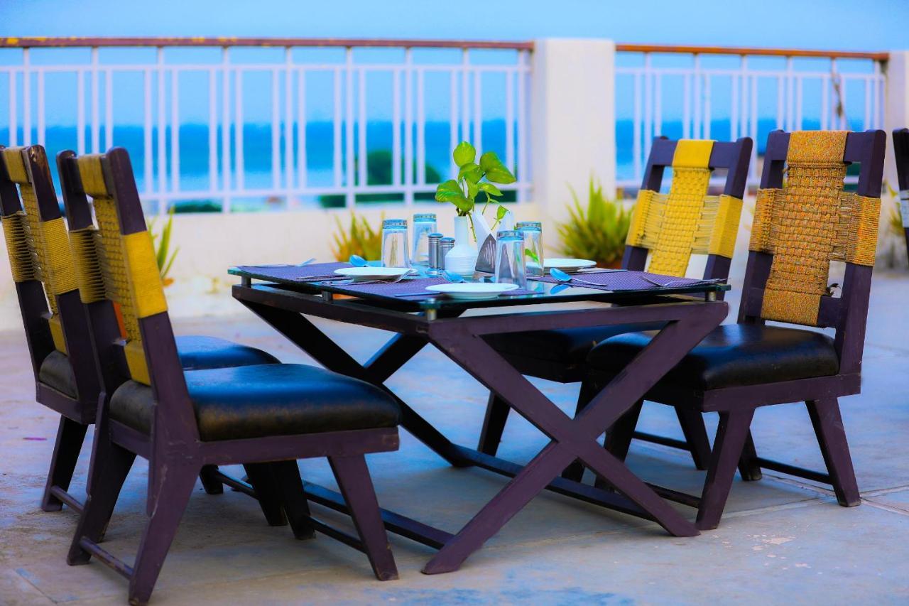 Hotel Vishwanath Varanasi Exterior photo