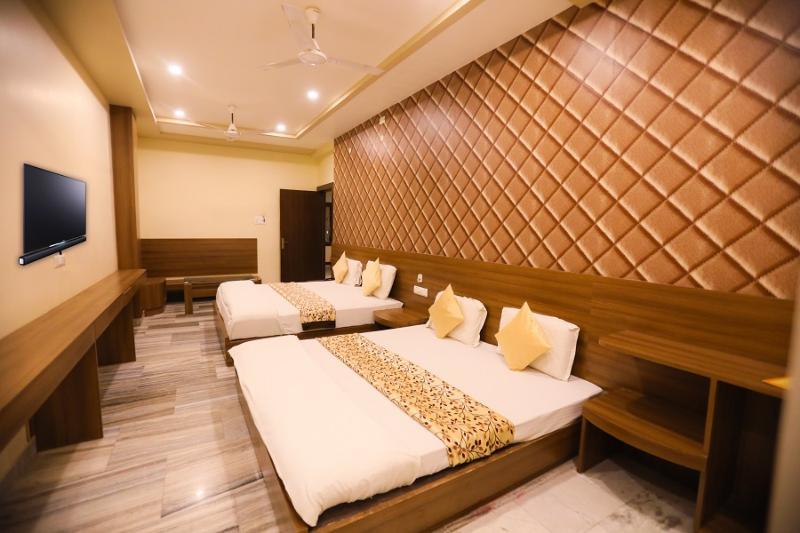 Hotel Vishwanath Varanasi Exterior photo